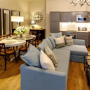 ilen-apartments.praguehotelsweb.com/